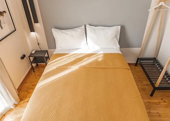 Aktivi Sunny & Quiet Modern Apartman