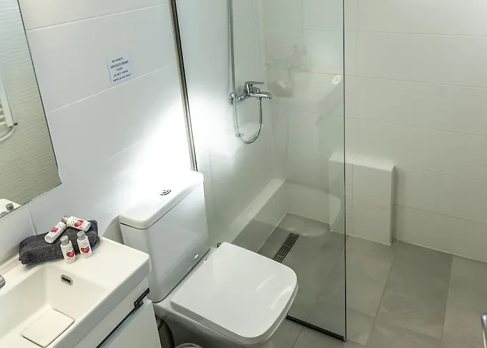 Aktivi Sunny & Quiet Modern Apartman *